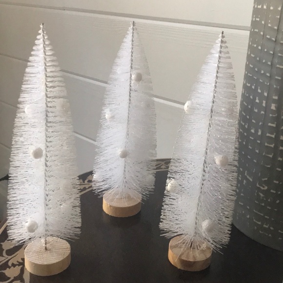 Set of 3 Bottle Brush Trees - Picture 10 of 10